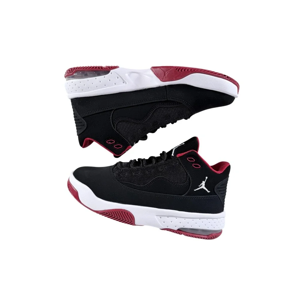Air Jordan‎ Max Aura 2 GS Black Gym Red Sneakers CN8094-016 Size 4Y NEW